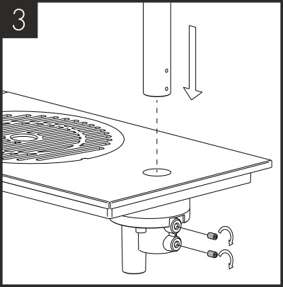 Insérez le robinet de manière à ce que les vis de fixation soient alignées avec les indentations. Serrez les vis hexagonales M4 à l'aide d'une clé Allen jusqu'à ce que le robinet soit bien fixé.