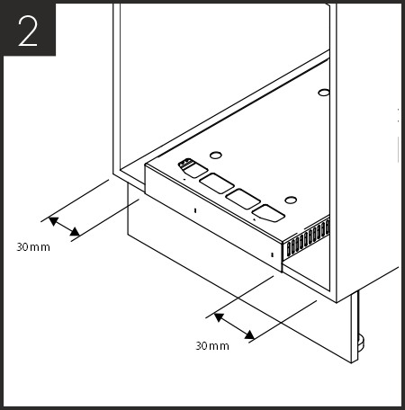 Placer ProCore Simple-fit ventilationsbasen på plads centralt over åbningen. Sørg for, at der er mindst 30 mm luftspalte til hver side.