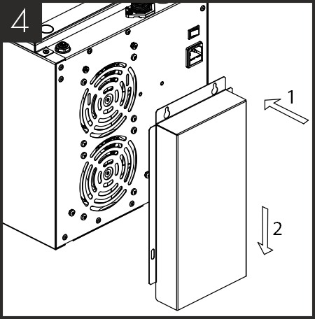 Plaats de schoorsteen voor de achterventilatie over de 4 schroeven en schuif hem naar beneden op zijn plaats. 