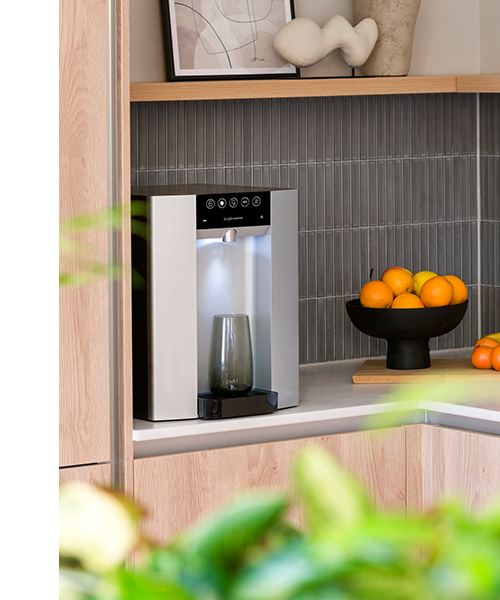 POU water cooler, bottle-less dispensing with Borg & Overström E6